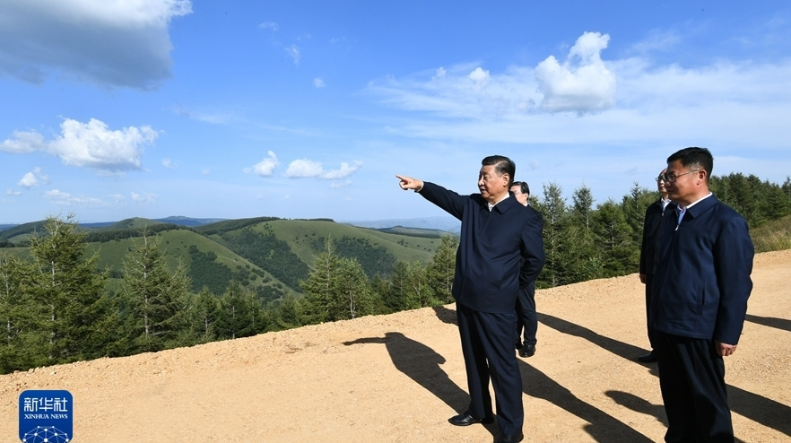 习近平在河北承德考察时强调 贯彻新发展理念弘扬塞罕坝精神 努力完成全年经济社会发展主要目标任务