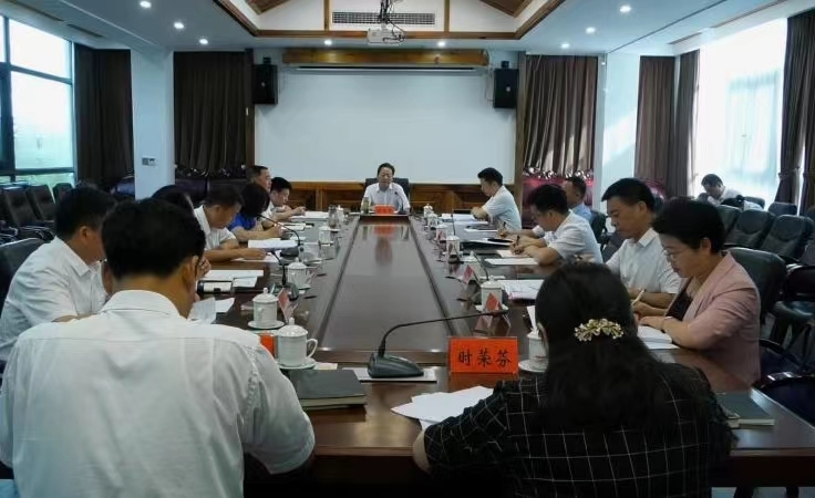 虢正贵在古丈县主持召开县市委书记座谈会