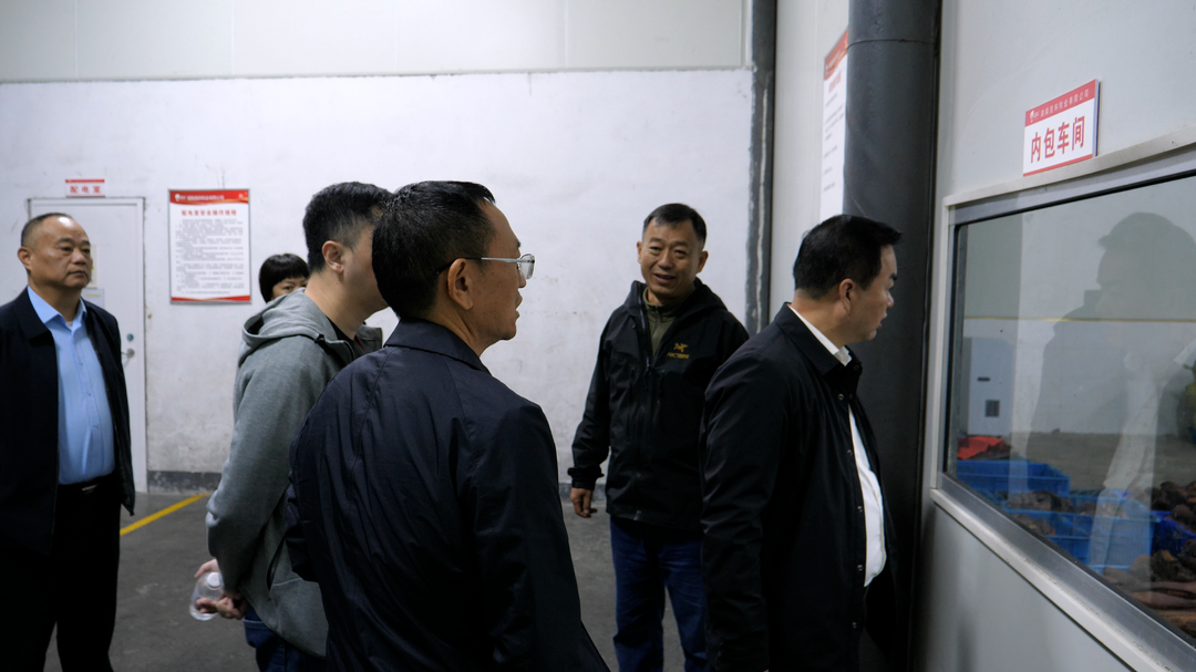 省工商联率领省民营企业到古丈县调研“民企兴县 跨越同行”专项行动