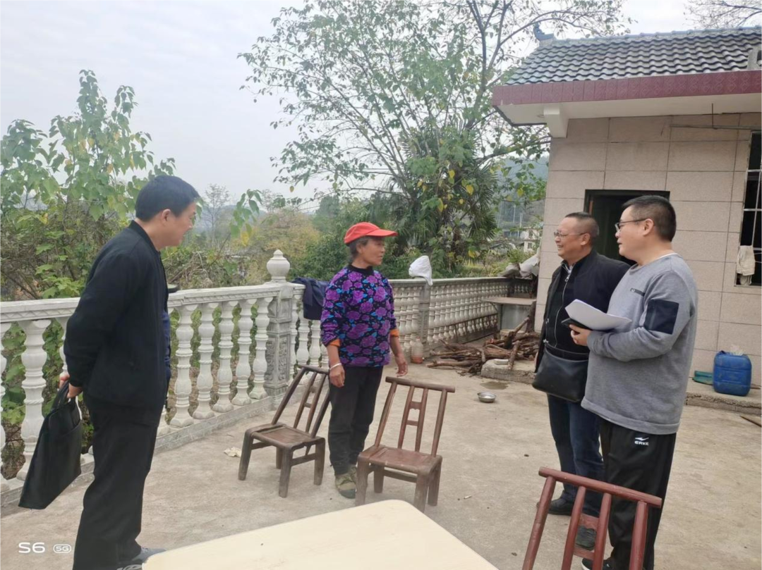 古丈县断龙山镇：“消防安全”宣传广，敲门入户进万家