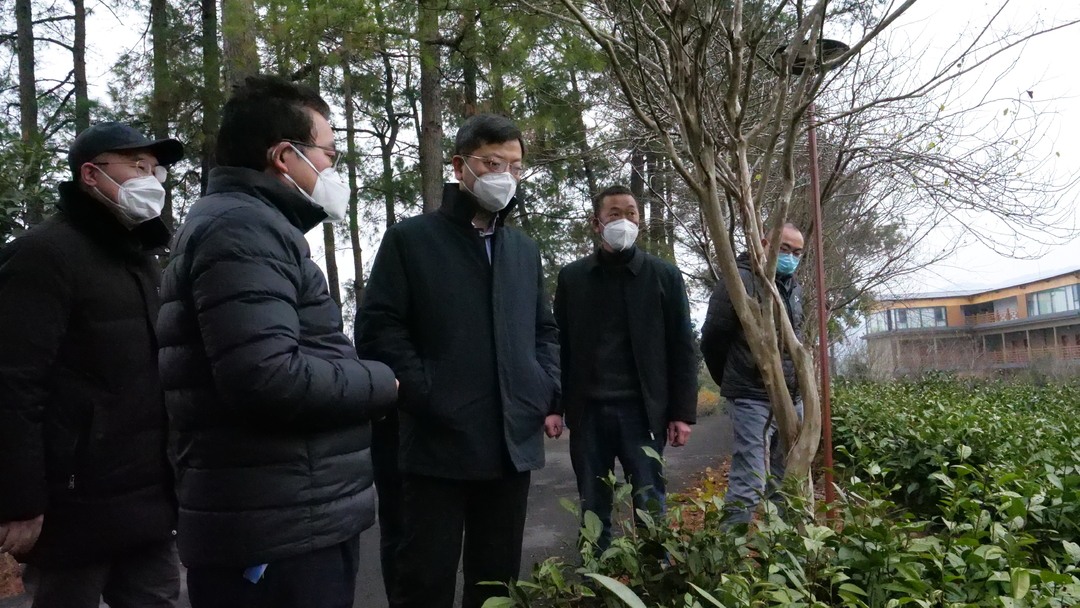 光大集团党委委员、副总经理洪波带队到古丈县调研定点帮扶工作开展情况