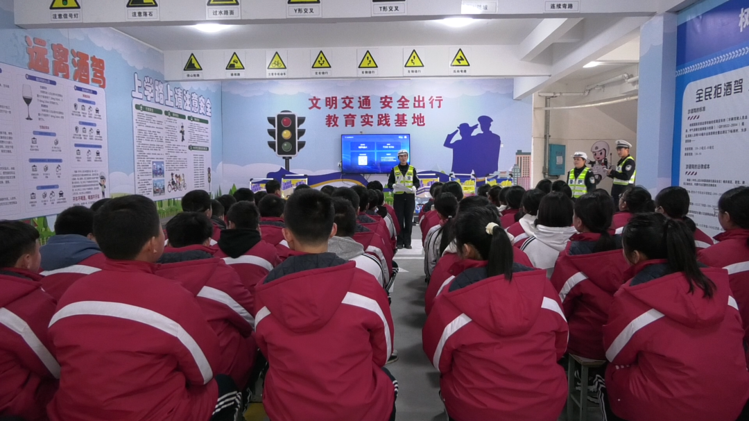 湘西古丈：开学第一课  交通安全进校园