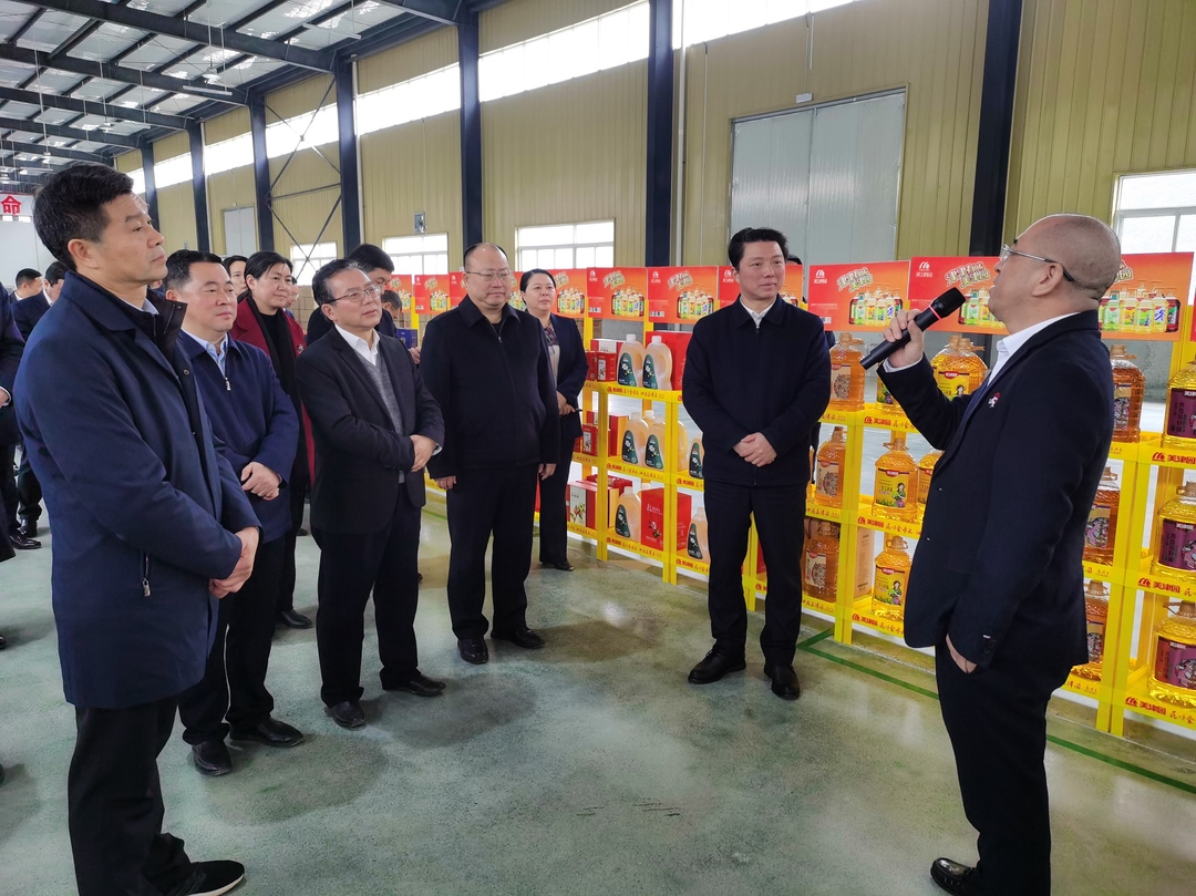 湘西州委经济工作现场推进会走进古丈