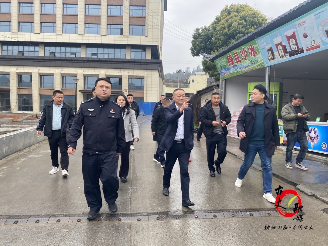 严把“安全观”绷紧“安全弦” 刘学书带队开展安全生产检查