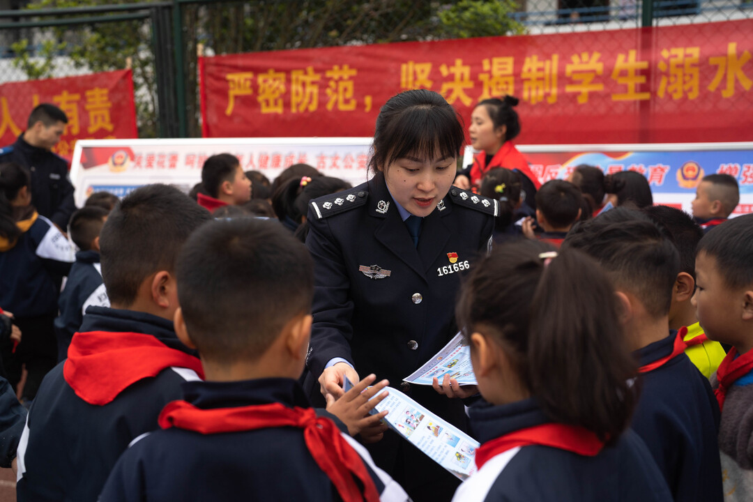 湘西古丈：交通宣传进校园 安全守护伴成长