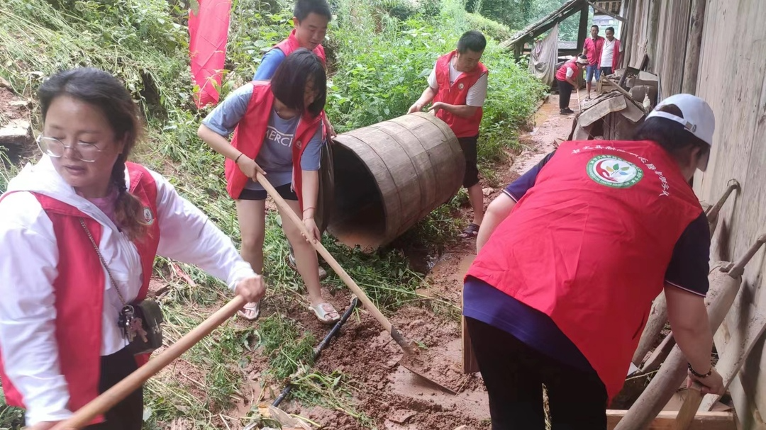 凝心聚力 重建家园！湘西古丈红石林镇灾后恢复重建进行时