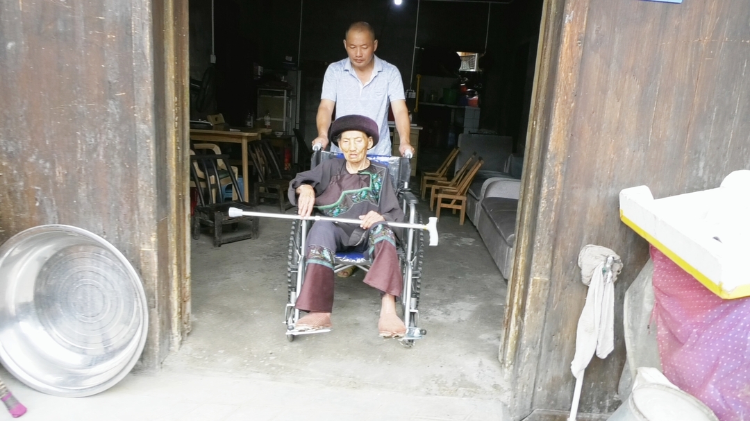 湘西古丈：适老化改造  让养老变“享老”