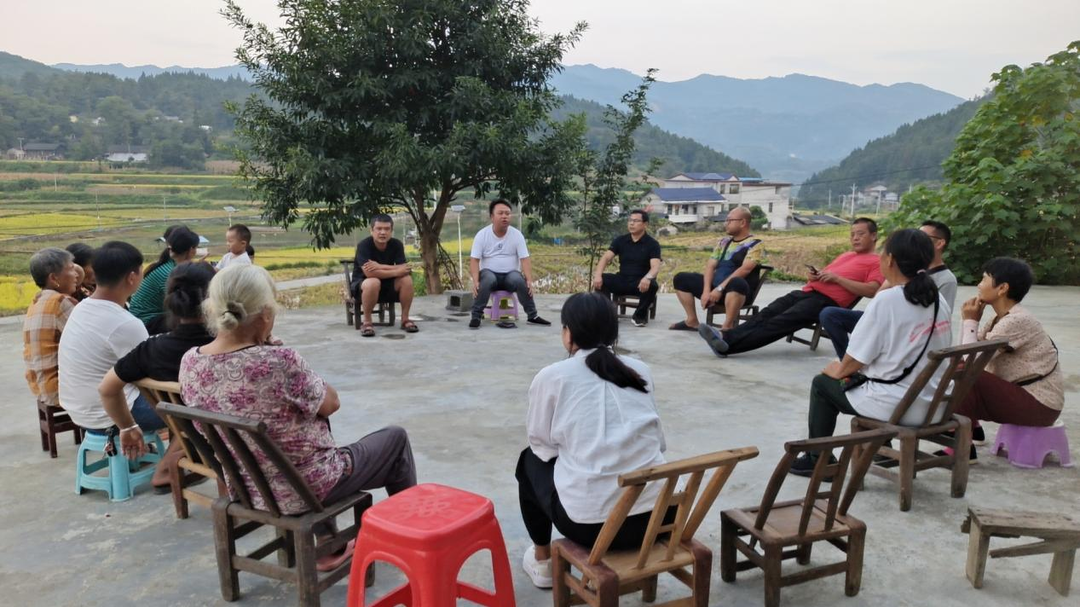 湘西古丈断龙山镇：“院坝”小讲堂，清廉学习会