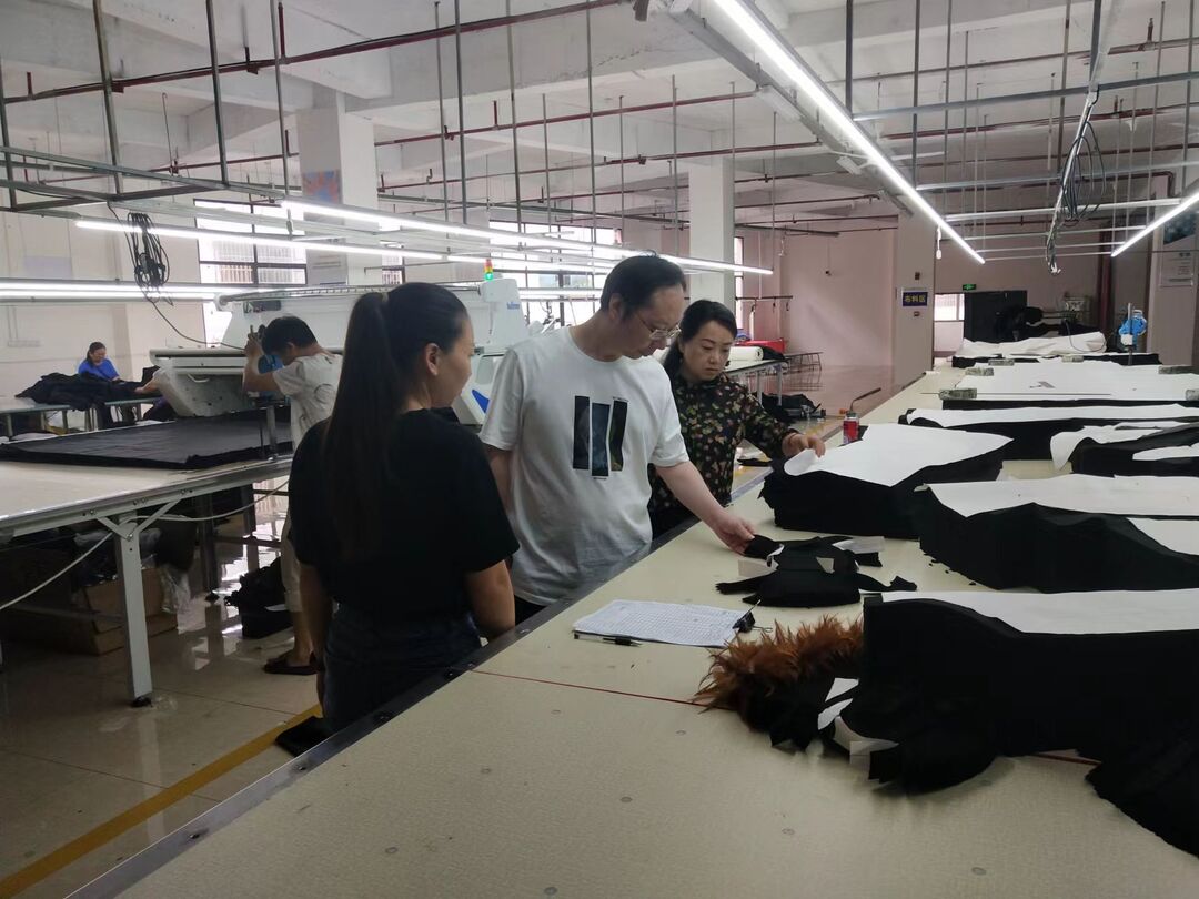 湘西古丈：魏民带队开展优化营商环境、两节前安全生产工作督查