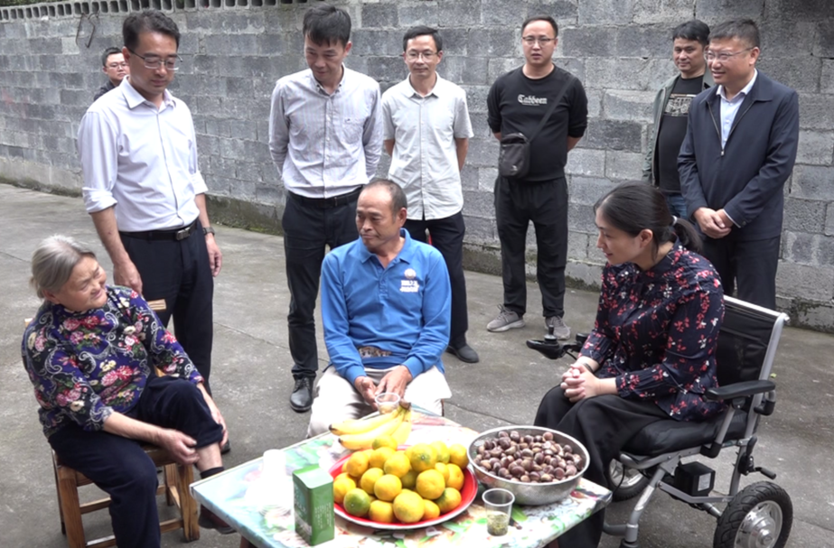 湖南省残联副理事长周蓉一行来古走访调研