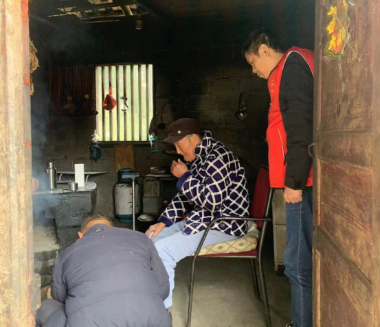 湘西古丈断龙山镇：消防安全进千家，数九寒冬暖人心