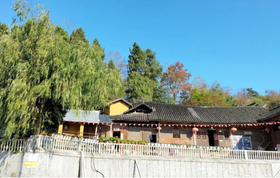 乡村振兴｜古丈县坐龙峡村“人居环境”提质推进“庭院经济”发展