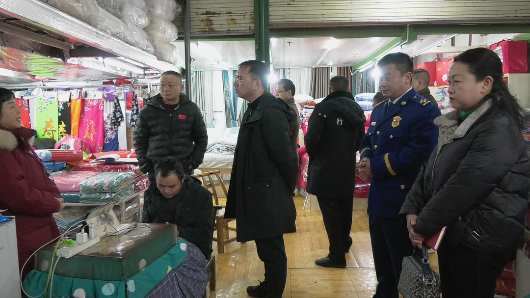 湘西古丈：陈瑞到县民族大市场开展消防安全隐患排查整改工作
