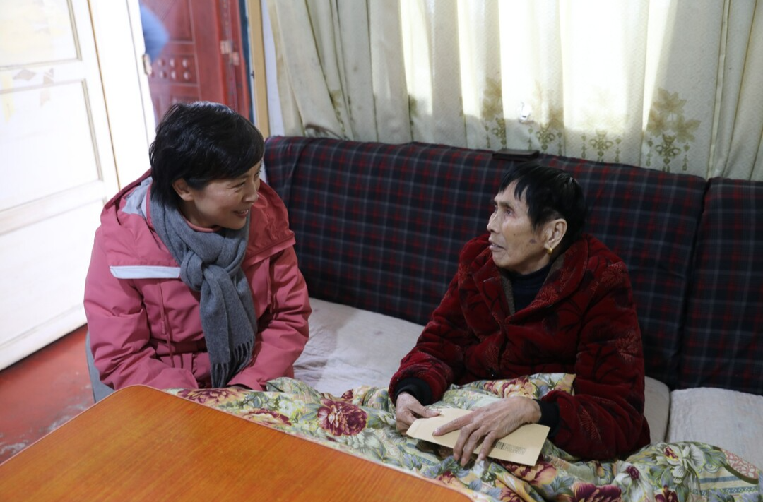 湘西古丈古阳镇：走访慰问暖人心 千里奔赴显真情