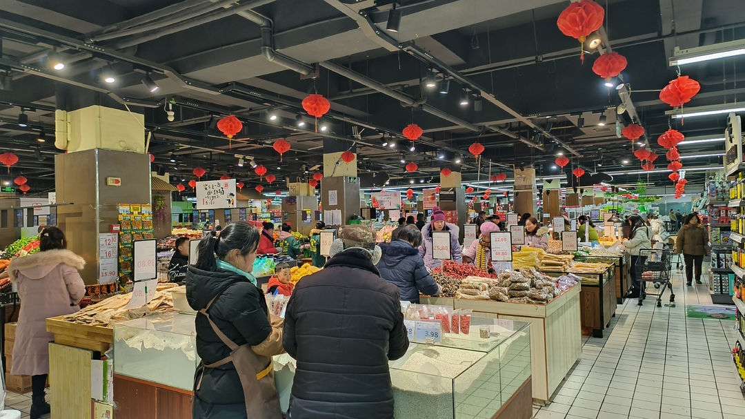 湘西古丈：积极应对冰雪天气，各大超市年货储备充足 