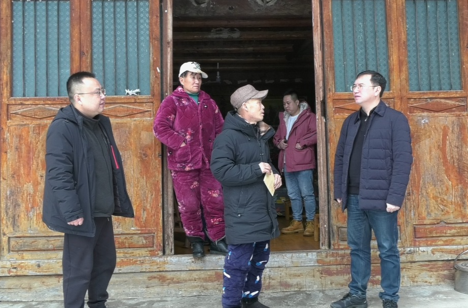 湘西古丈：陈瑞走访慰问困难党员、困难群众