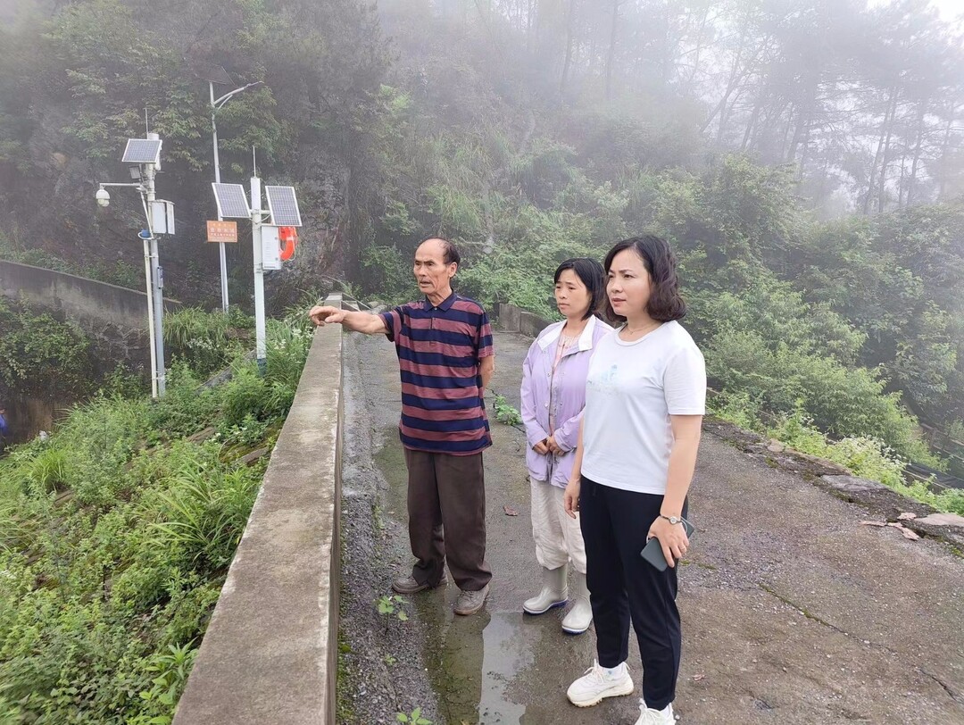 湘西古丈：粟丽波到高峰镇督导调研安全生产相关工作