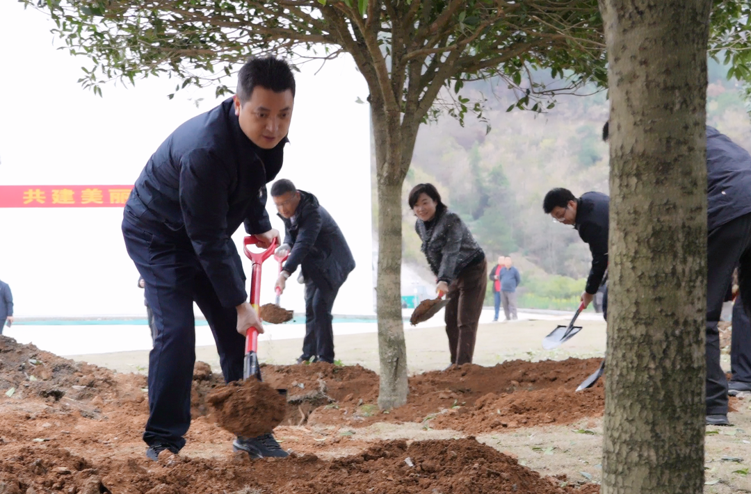 古丈县：开展2025年义务植树活动