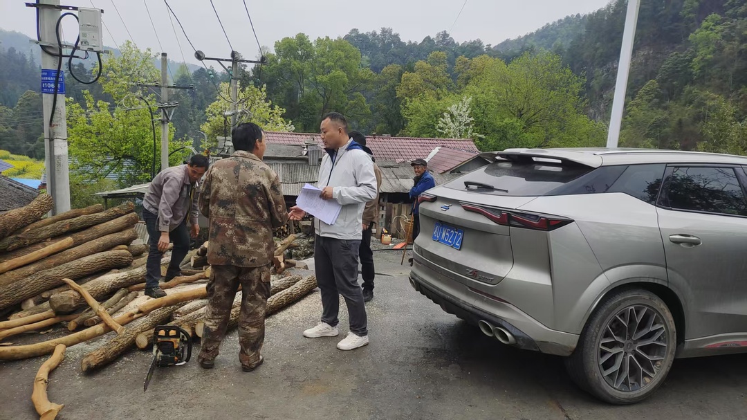 古丈县公路建设养护中心： 全方位开展森林防火工作   多管齐下织密防火网