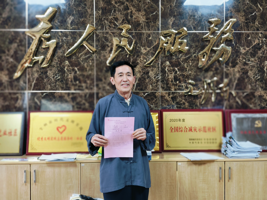 八旬党员初心不改，银发先锋再献余热 ——古丈坪社区老党员李汉武，王焕平率先垂范投身志愿服务