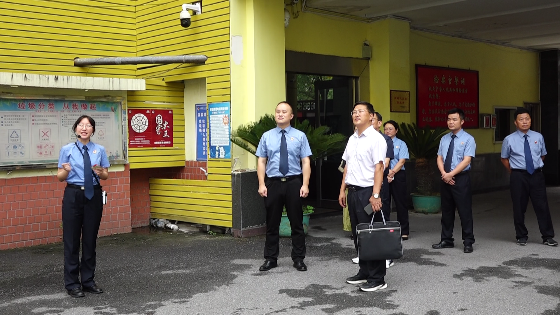 湘西古丈县人大常委会主任郑良武调研检察工作