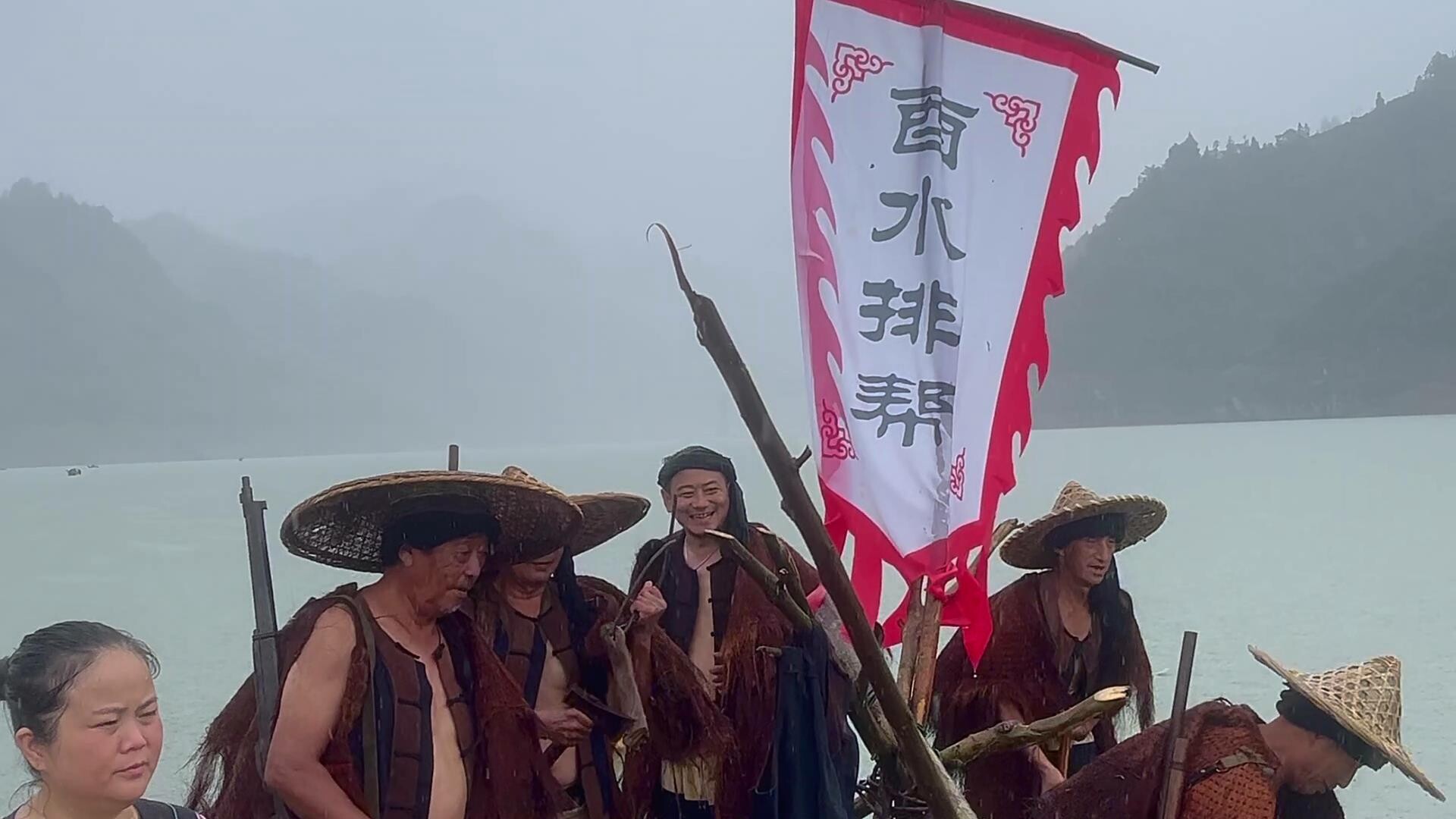古丈龙舟擂响战鼓，精兵强将出征泸溪全国龙舟盛会
