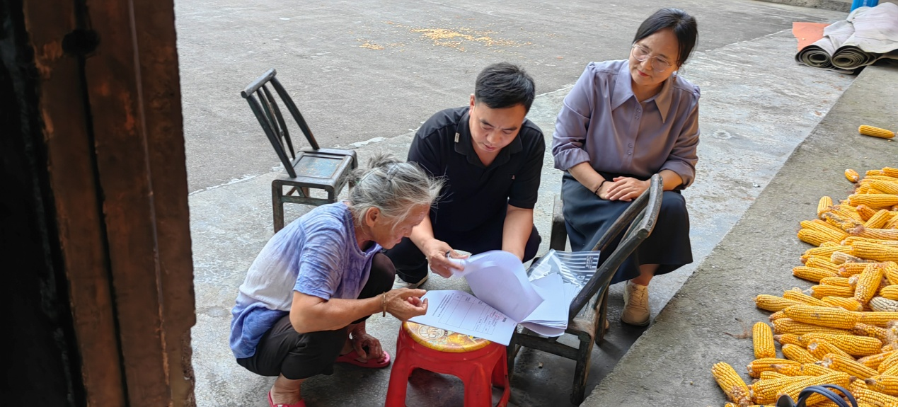 古丈：上门服务“零距离”法律援助“夕阳红”