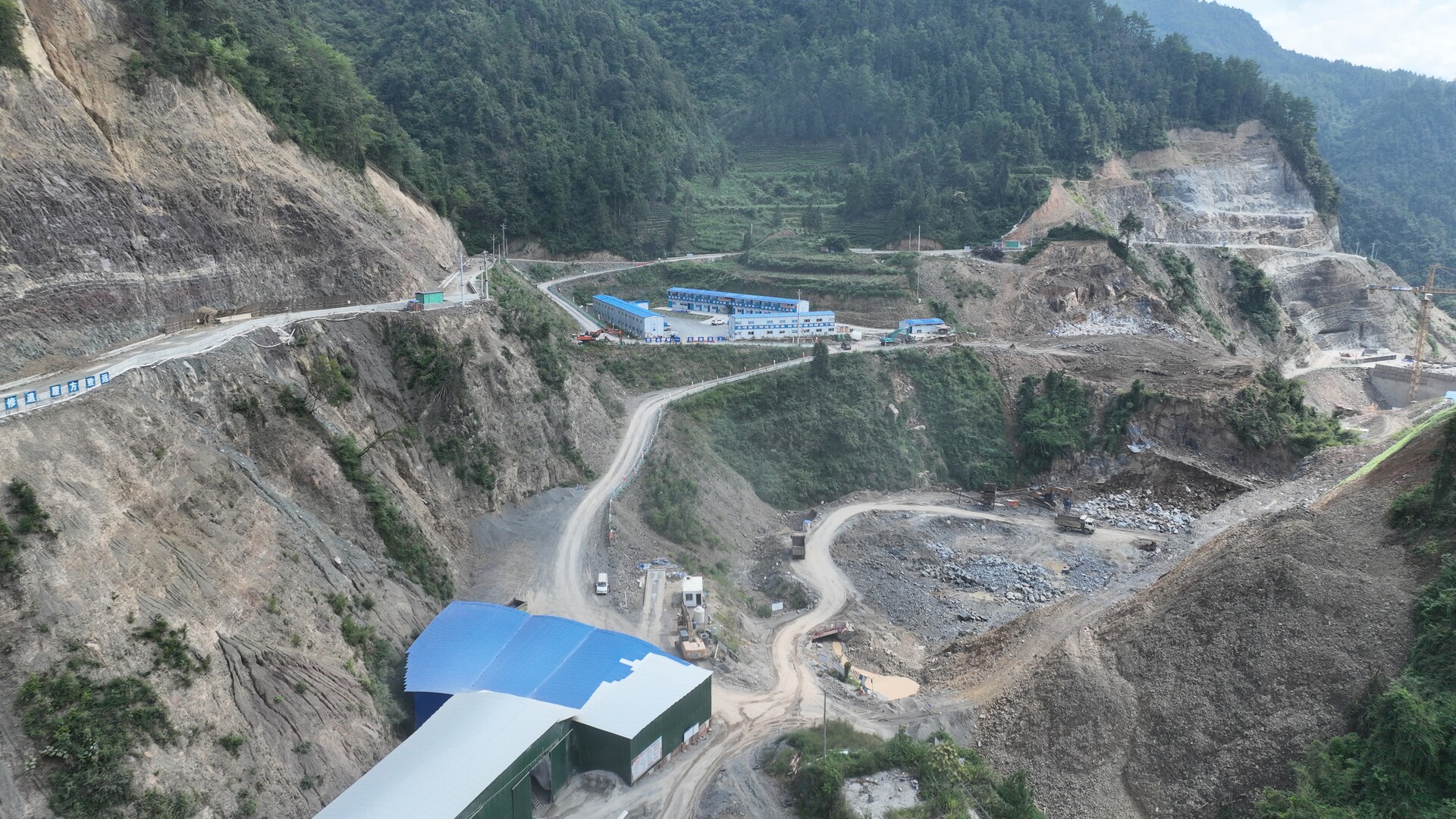 古丈徐家岭水库建设提速，大坝坝体完成超三分之二
