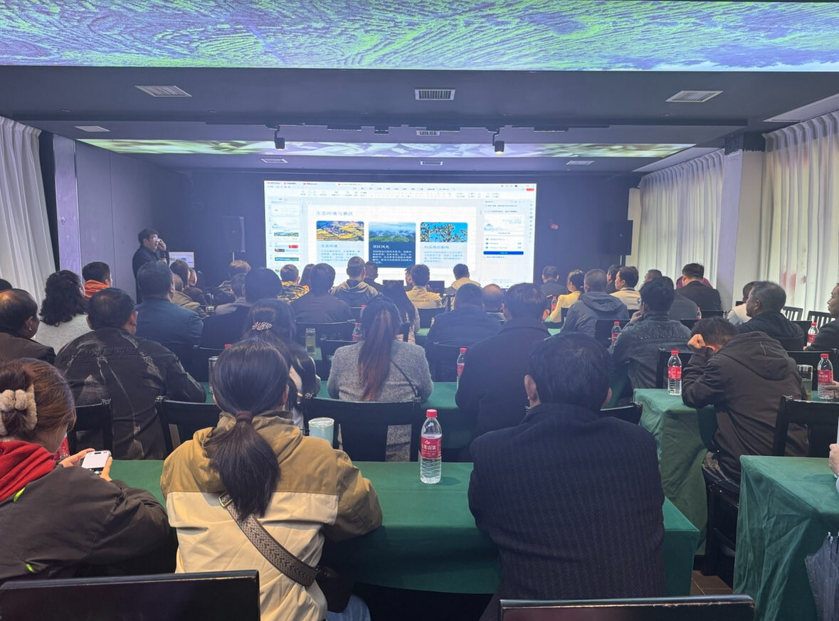 河南省2025年茶产业带头人示范培训班在古丈开讲  聚焦品牌营销赋能产业升级