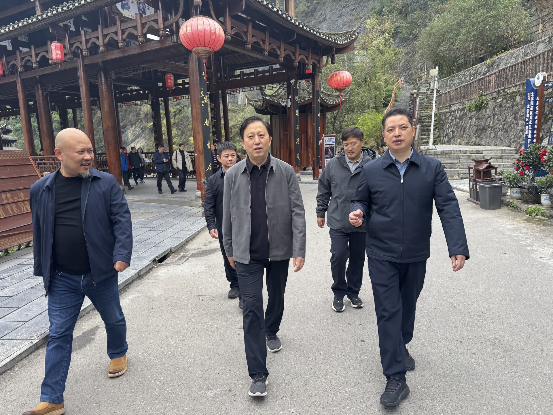 省人大民侨外委调研组来古丈县调研少数民族非遗传承保护工作