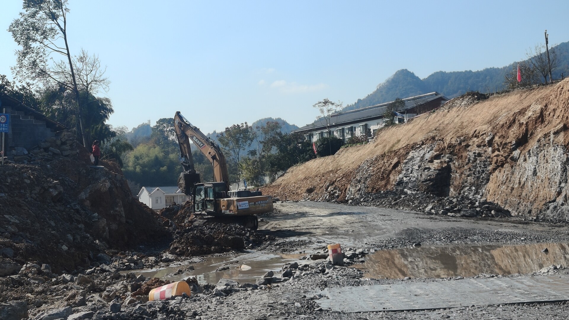 吉首北开放式服务区将促进默戎苗寨旅游更便捷