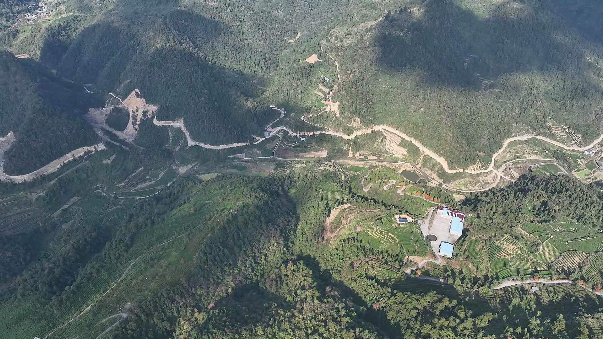 古阳镇宋家至排茹茶叶产业公路建设稳步推进