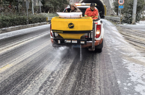 湘西古丈县公路建设养护中心：以雪为令 全力保障道路安全畅通