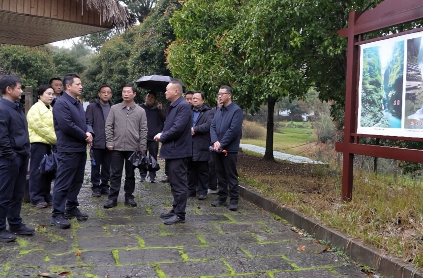 滕朝辉调研企业和重点项目时强调 以高效能服务助推企业做优做强 以高质量项目支撑县域经济发展