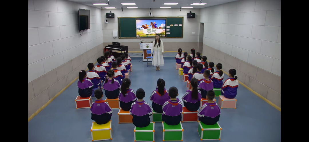 课堂绽放美育之花 古丈教师吴二霞携《赛马》亮相国家名师音乐课堂