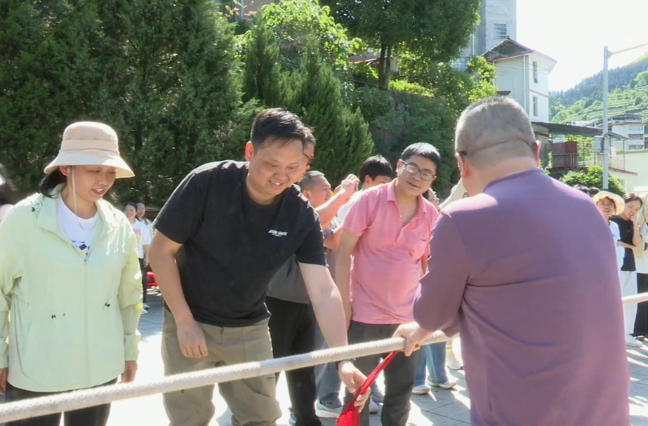古丈县人民医院：举行庆“5·12”国际护士节暨工会趣味体育活动