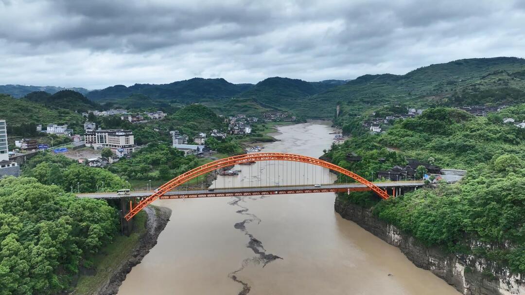 古丈县多措并举 筑牢酉水河防汛安全屏障