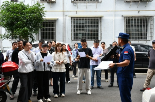古丈县消防救援局开展老旧小区隐患排查示范培训