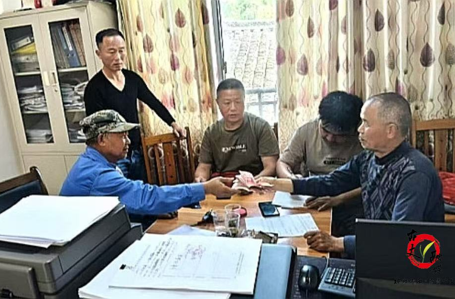厘清宅基地边界  温情调解续亲情  ——岩头寨镇磨刀岩村综治工作站巧解兄弟宅基地权属纠纷