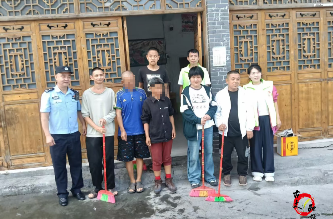 警社联动 暖心助残——阳光家园联动派出所、社区开展双残困难家庭帮扶服务