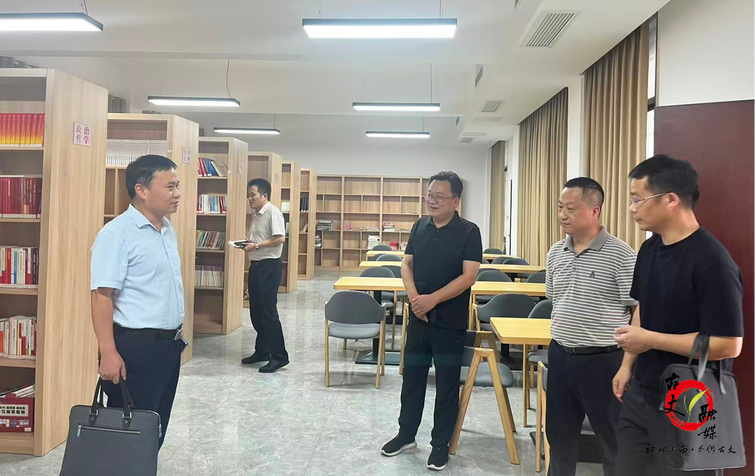 陈明灯调研县委党校并主持召开县委党校工作高质量发展调度会