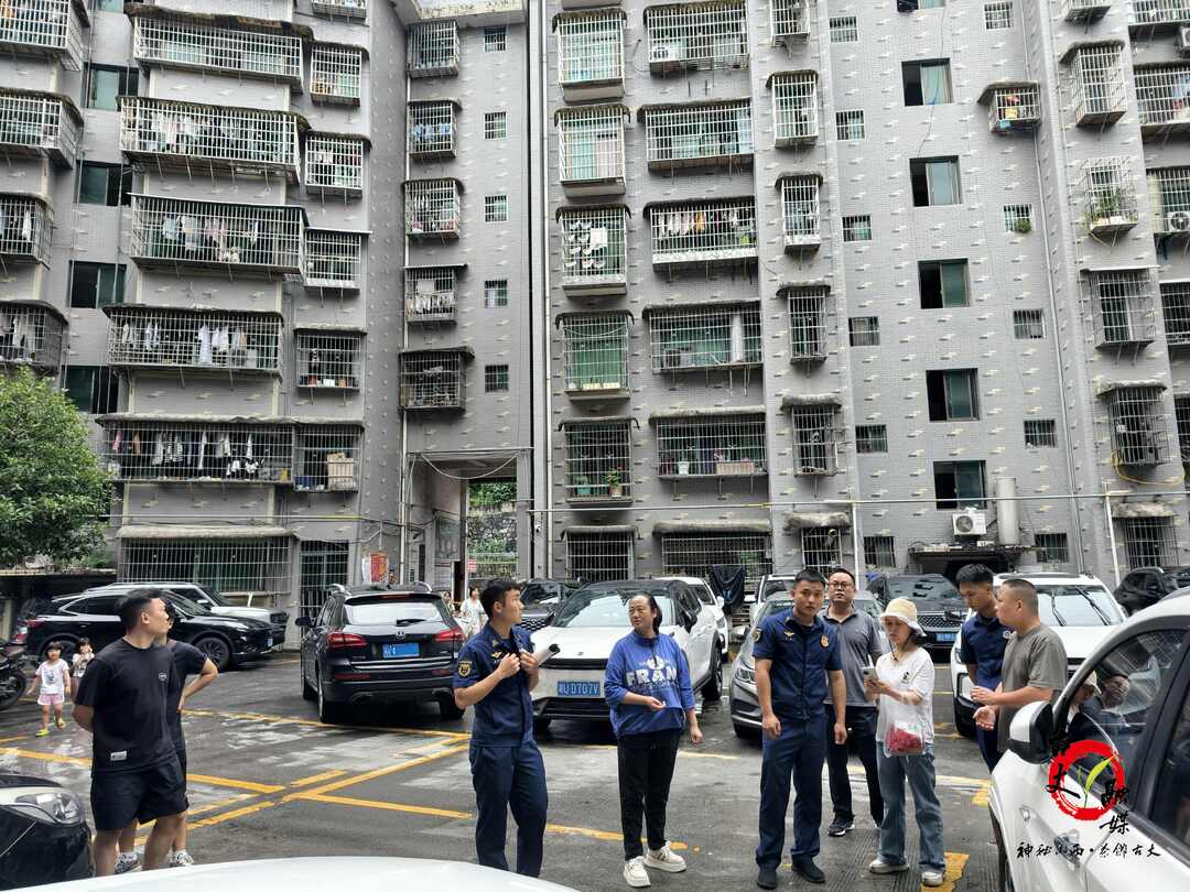 古阳镇古丈坪社区：开展电动车“飞线充电”专项安全检查 筑牢小区消防安全防线