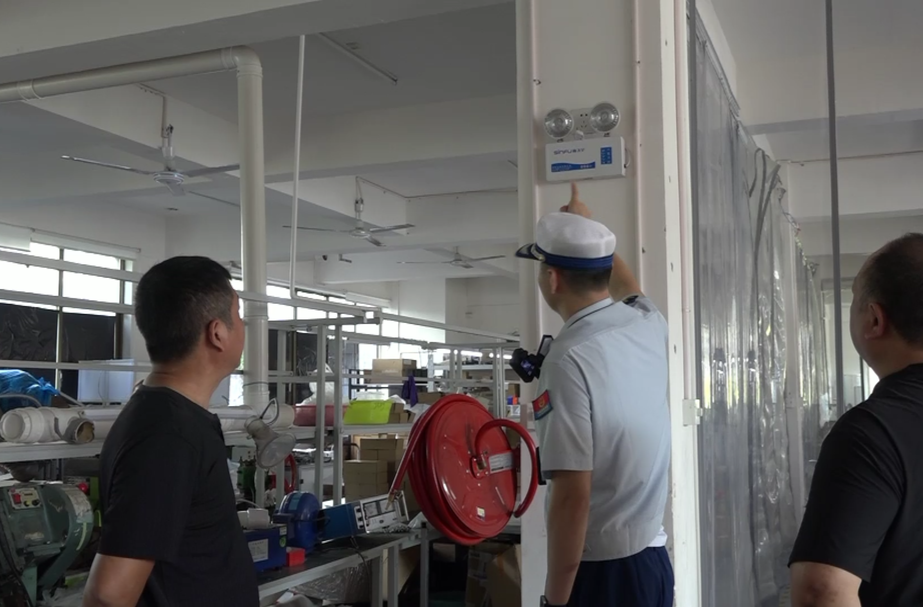 湘西古丈县消防救援局开展劳动密集型企业消防安全专项检查