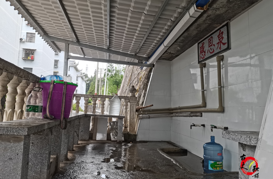 整治老旧水井隐患 守护居民饮水安全——古丈县易地搬迁新民社区扎实推进水井专项整改提升基层治理效能