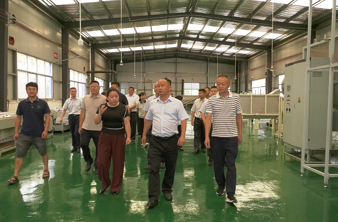 湘西州2026年“行长走企业 服务送上门”活动走进古丈县