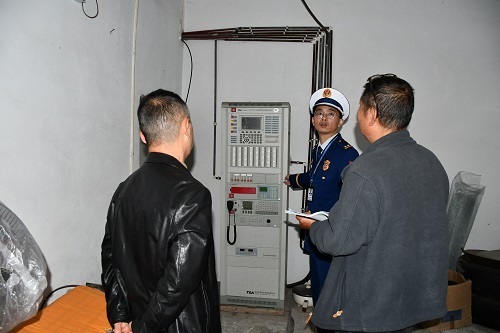 湘西古丈县消防救援局严查高层安全隐患 筑牢小区消防防线