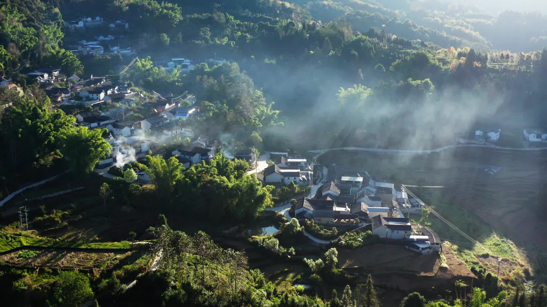 建设强大国防 守护我们的幸福生活
