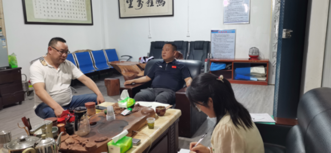古丈县财政局：深入企业开展“三送三解三优”行动
