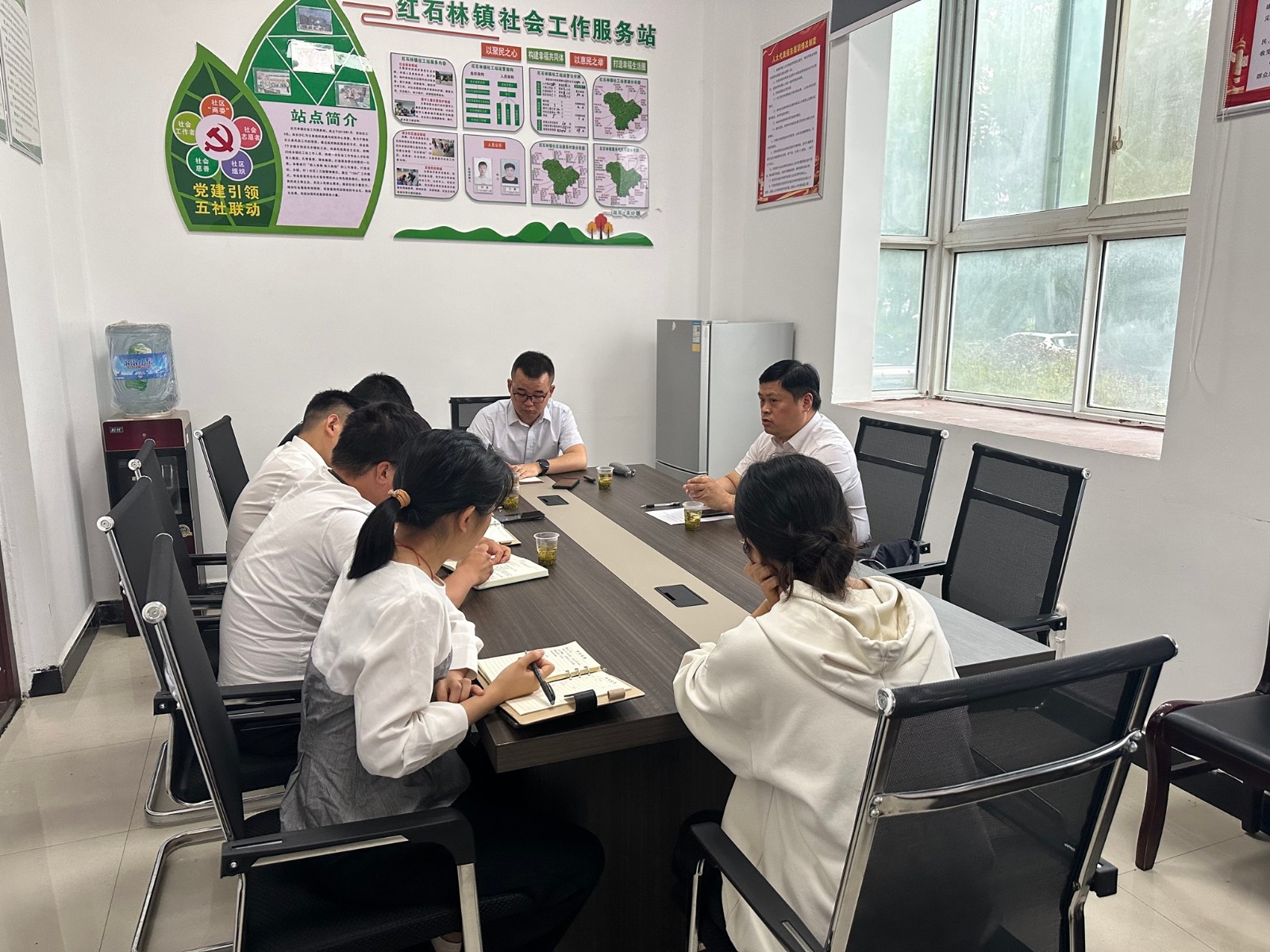 麻学清深入红石林镇督导防汛等工作