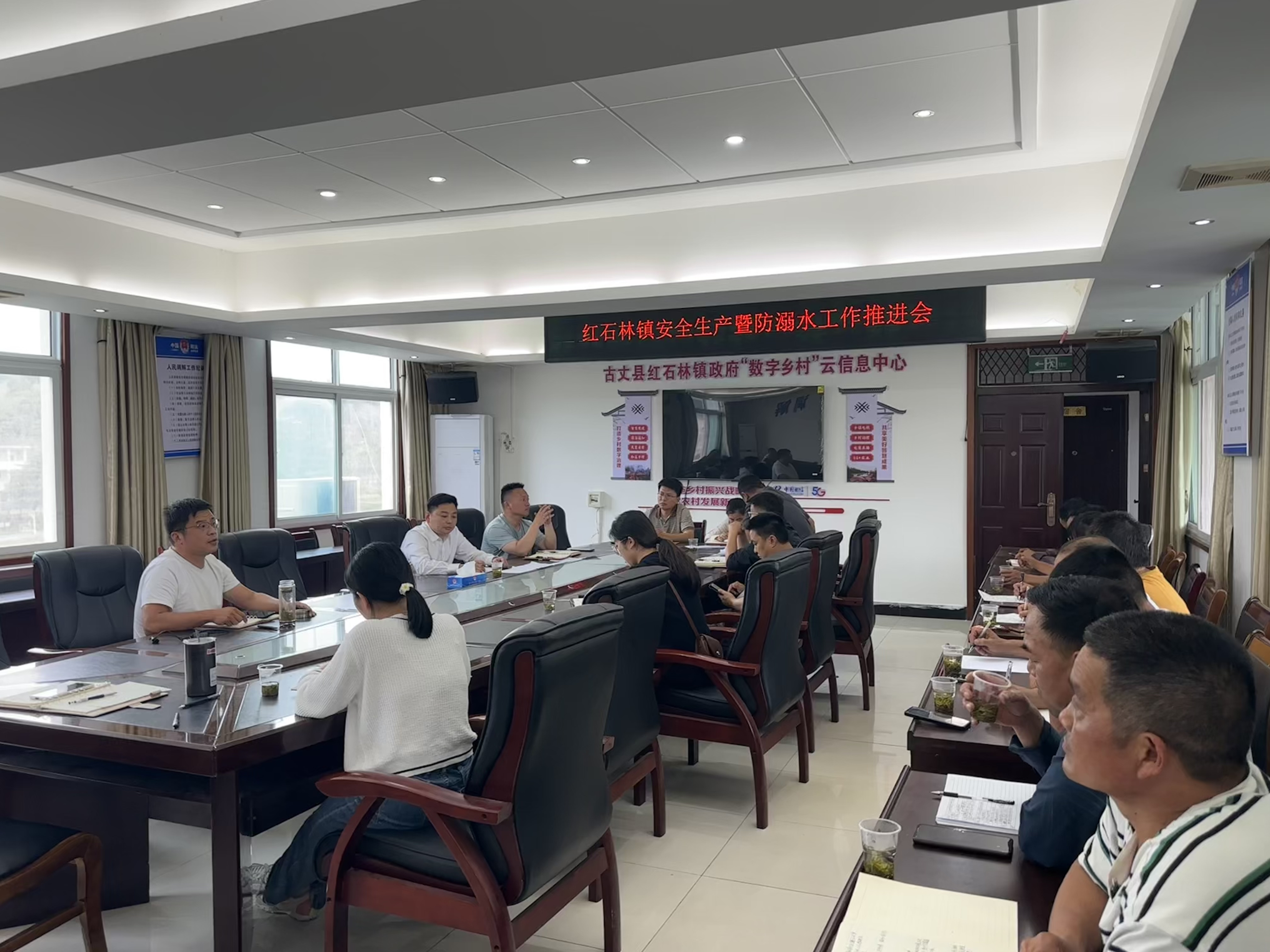 红石林镇：多措并举防溺水 凝心聚力保平安